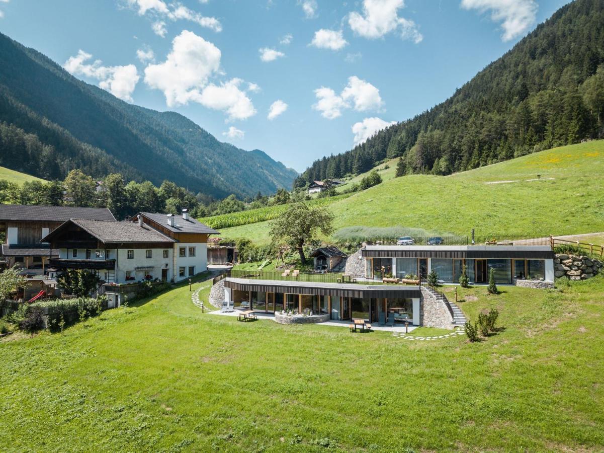 Innermoser Bauernhof - Chalets Molini di Tures Eksteriør billede